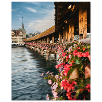 Blumenverzierte Kapellbrücke - Premium Poster