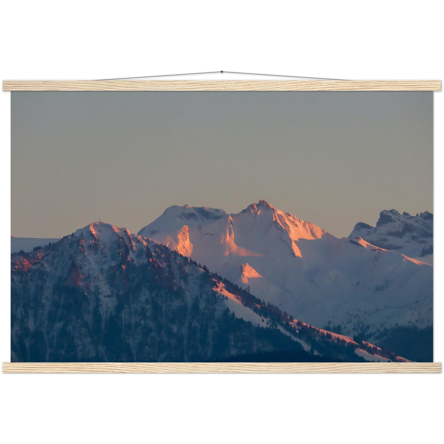 Alpengipfel in Abendrot: Buochserhorn und Brisen Premium Poster aus mattem Papier in Museumsqualität mit Holzleisten