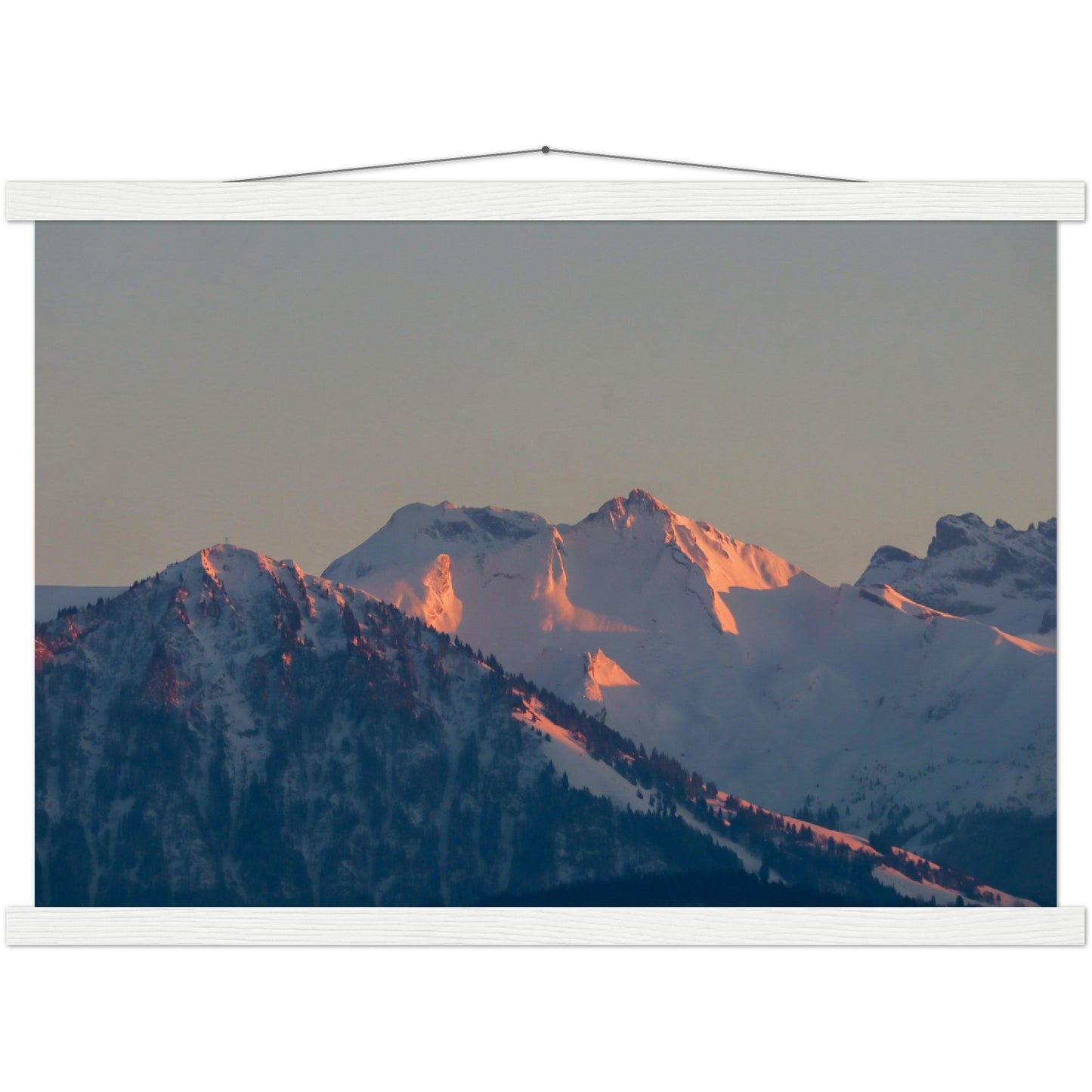 Alpengipfel in Abendrot: Buochserhorn und Brisen Premium Poster aus mattem Papier in Museumsqualität mit Holzleisten