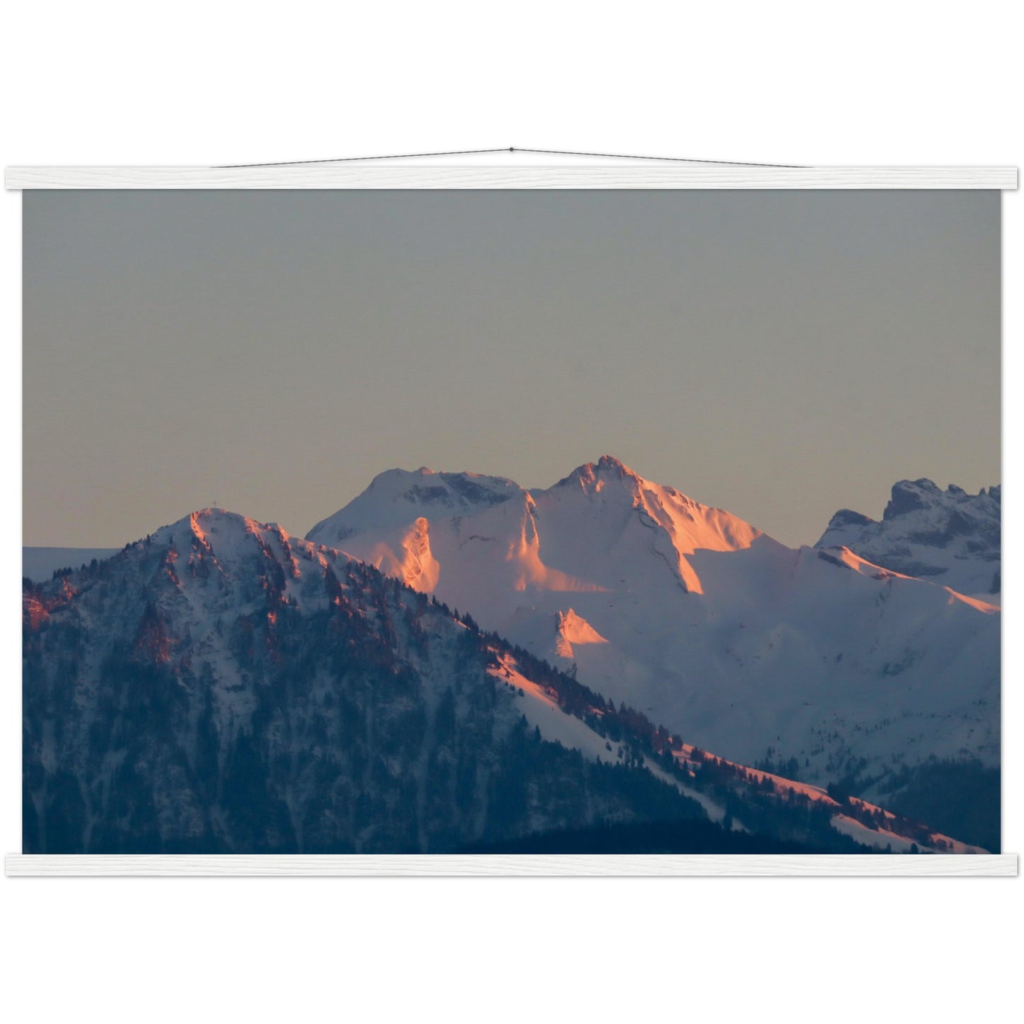 Alpengipfel in Abendrot: Buochserhorn und Brisen Premium Poster aus mattem Papier in Museumsqualität mit Holzleisten