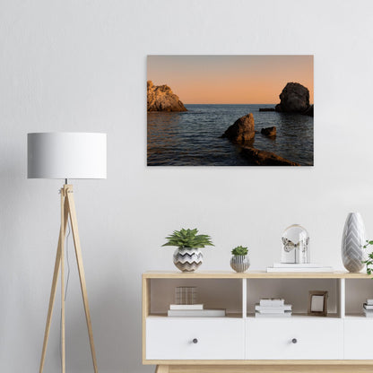 Romantische Bucht am Meer in Orange - Premium Poster