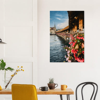 Blumenverzierte Kapellbrücke - Premium Poster