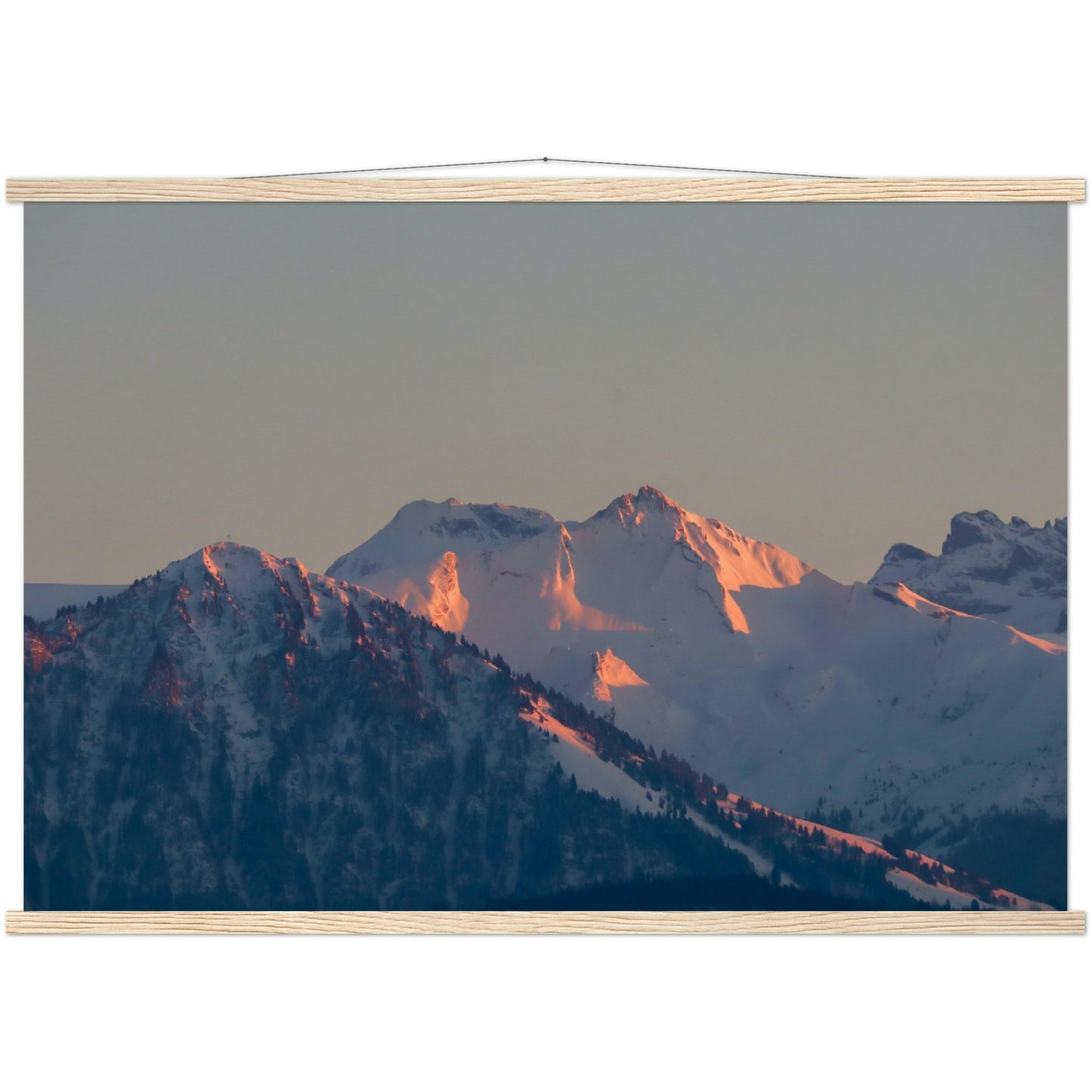 Alpengipfel in Abendrot: Buochserhorn und Brisen Premium Poster aus mattem Papier in Museumsqualität mit Holzleisten